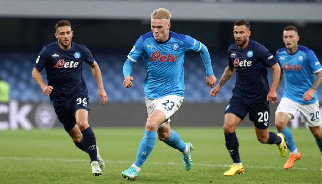 Rasmus Hojlund: Karir Gemilang setelah Pindah ke Napoli